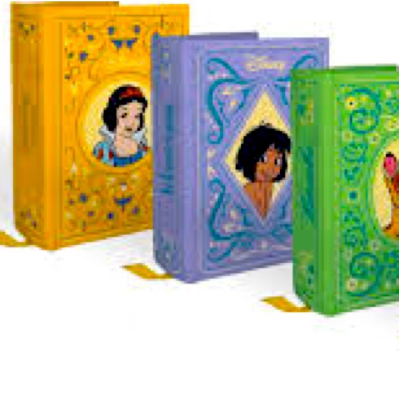 The Mini Snow White Book with Case in French - Picture 7 of 8